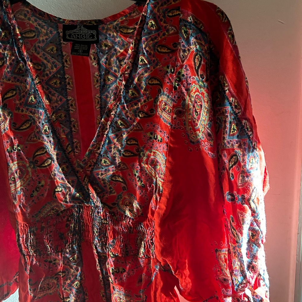 Stunning Vintage Patterned Blouse - image 2